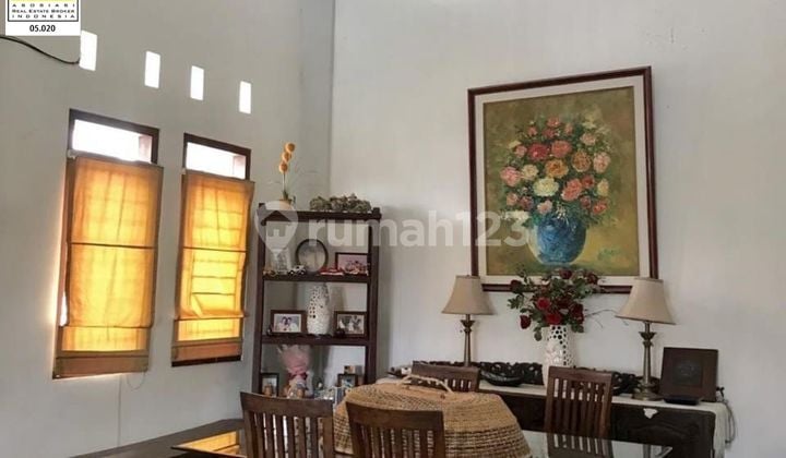 Guaranteed to Like the Cool Villa Atmosphere House in Ciwaruga, Bandung