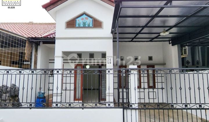 Rumah Sangat Terawat Type Modern Di Taman Kopo Indah Bandung