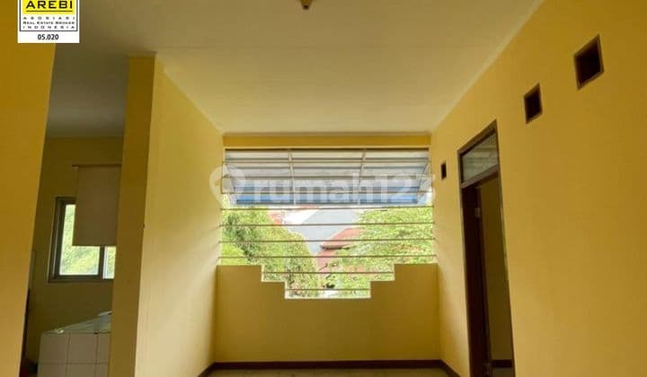 Murah Siap Huni Rumah Kost 11 Kamar Tidur di Setra Duta Bandung