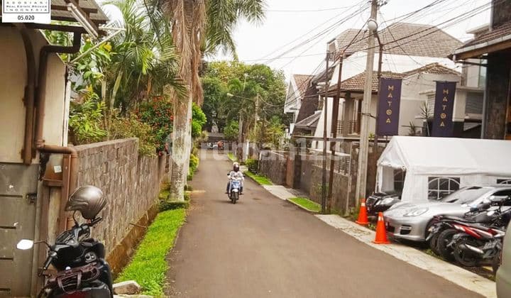 Nego Rumah Lux Modern Strategi di Setrasari Bandung