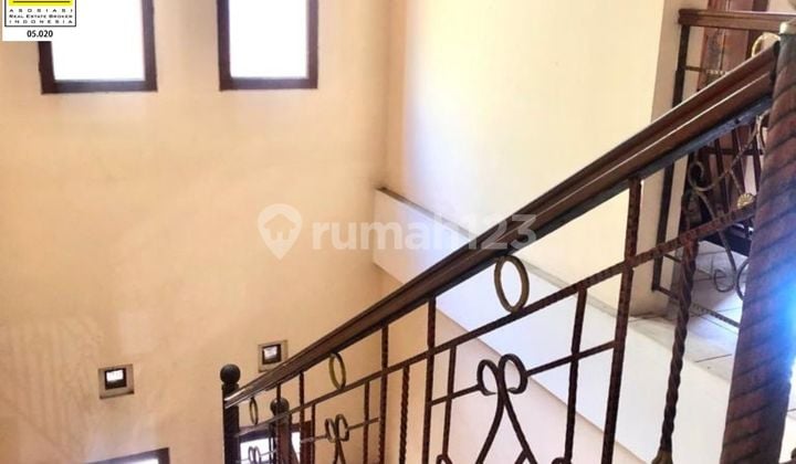 Rumah Siap Huni Sangat Strategis di Margahayu Raya Bandung