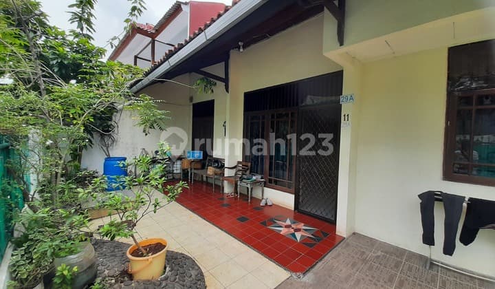 Rumah Tinggal Strategis & Nyaman Di Kompleks Elit Sunter Griya Inti. Hoek.