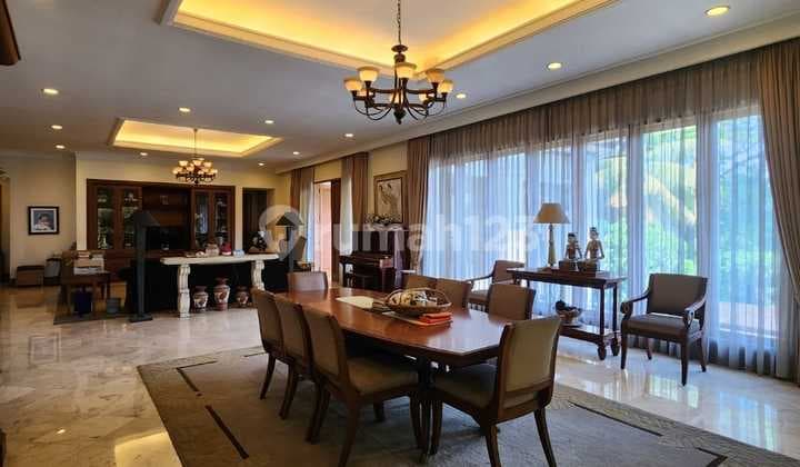 Rumah mewah bergaya resort di Puri Cikeas, luas: 3600 m2, design interior oleh arsitektur kenamaan Hadi Prana, halaman luas, akses tol 10 menit