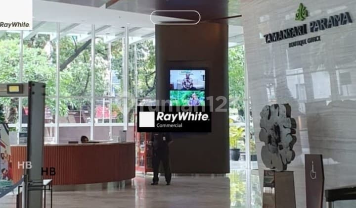 Tamansari Parama Boutique Office at Wahid Hasyim Menteng, 300m2 posisi di lobby, 300 meter dari Sarinah, 1 km ke stasiun MRT Bundaran HI
