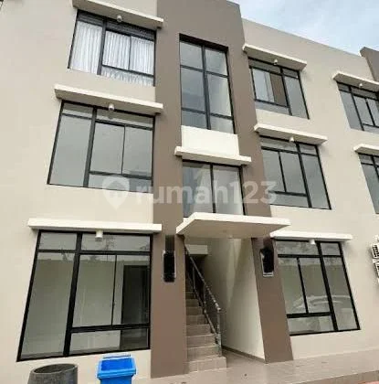 Rumah Green Royal Condo house