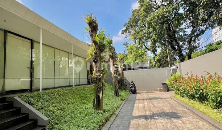 Rumah Bagus Usaha Shm Di Kebayoran Baru