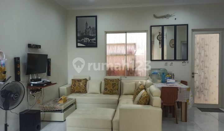 Rumah 2 Lantai Shm Bagus Utara