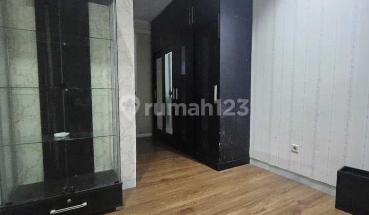 Siap Huni, Rumah, 2 Lantai Disewakan Cepat Cluster Madrid Modernland Tangerang Rapih Bagus