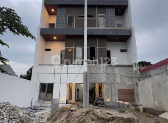 Dijual Rumah Baru Kav Dki Meruya ( 13/11)