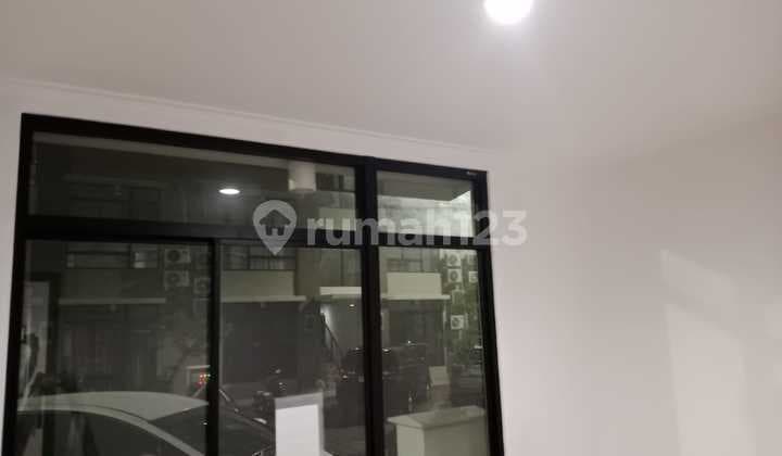 Disewakan Condominium Green Royal ( Lisa 26/2)