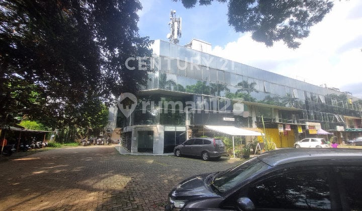 Ruko Hook Gandeng Dlm Bona Indah Plaza Di Lebak Bulus, JakSel