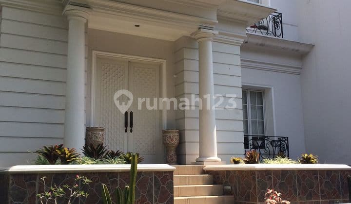 2-Story House for Quick Sale in Brawijaya, Kebayoran Baru, South Jakarta