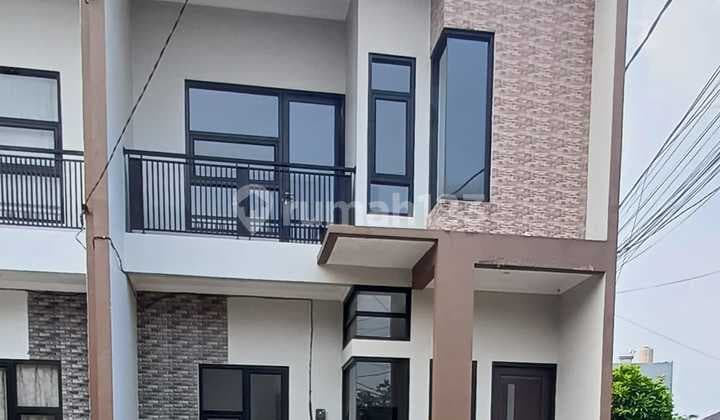 Rumah Hook 2 Lantai Baru Renovasi Dlm Cluster Di Sawangan, Depok