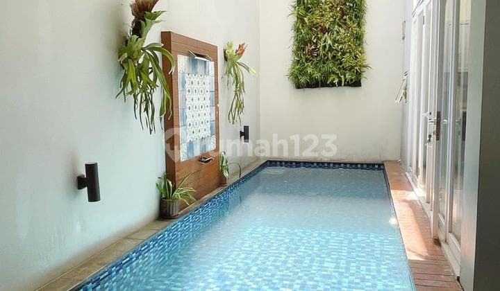Rumah 2 Lantai Private Pool Dkt Tol Di Serenia Hills, Lebak Bulus