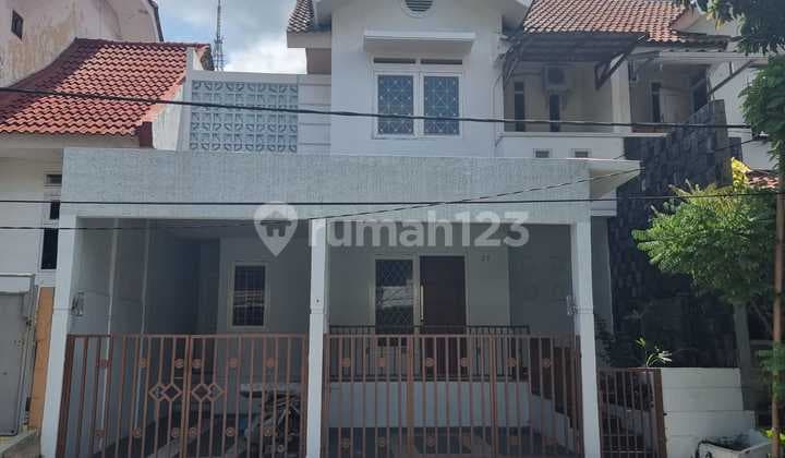Hunian Bagus Furnished Palm Hills Estate