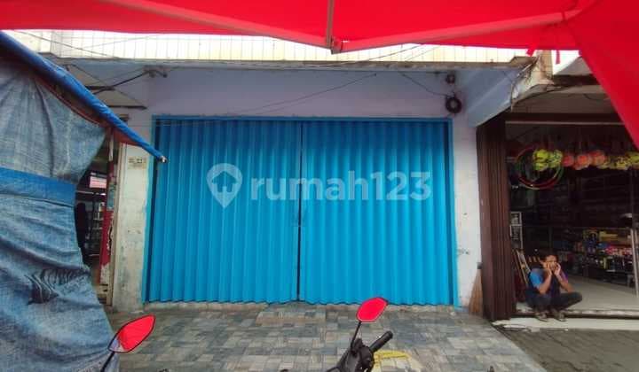 2.5-Storey Shop House in Tirtayasa Royal Business Center Near the Station