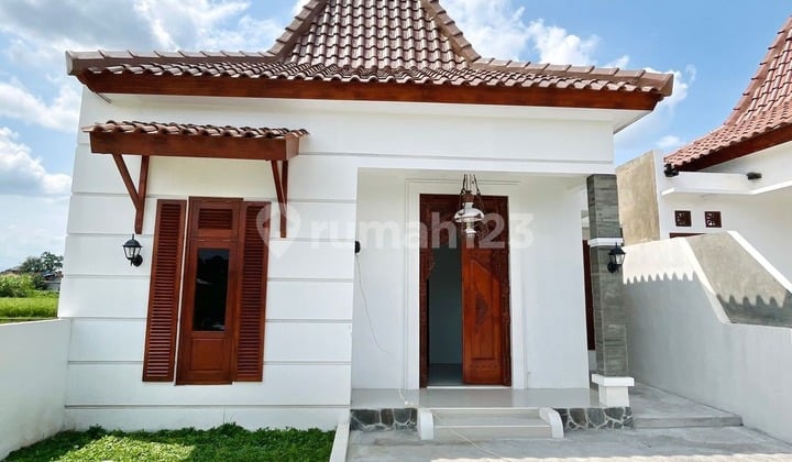 Minimalis Joglo Modern Harga Ekonomis View Kereta di Sleman Timur