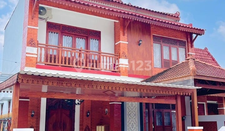 Rumah Joglo Mewah 2 Lantai dengan Nuansa Heritage di Area Prambanan