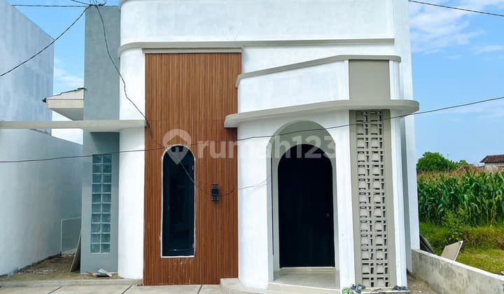 Rumah Pesan Bangun 300 Jutaan Dekat Sleman, SHM.