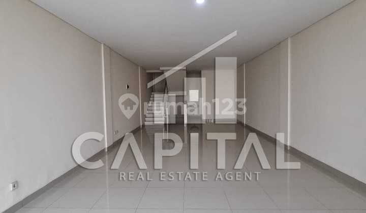 Ruko Strategis 3 Lantai Du Buah Batu Square 1 Lantai dengan Transmart Buah Batu Bandung