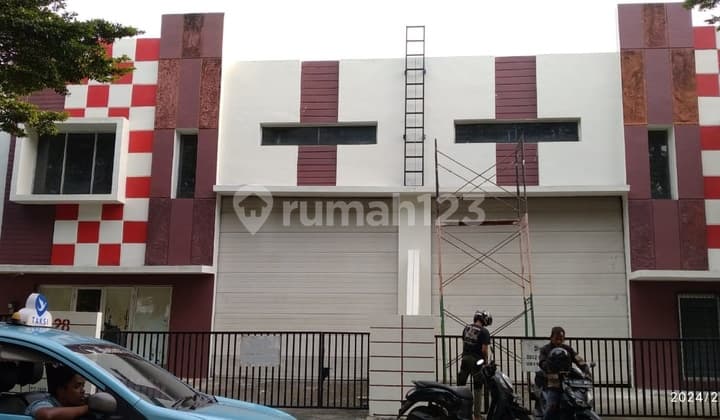 Disewakan Gudang di Taman Tekno Bsd Lt 540