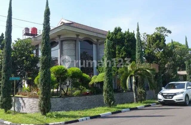 Rumah Besar Siap huni Di Komplek Mekar Wangi Bandung