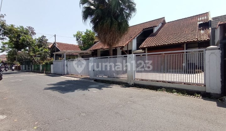Rumah Siap Huni Dekat Kampus ISBI Buah Batu Bandung