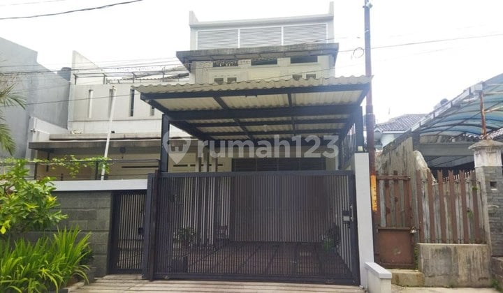 Rumah Lux Siap Huni Dekat Anggrek Sayap Riau Bandung