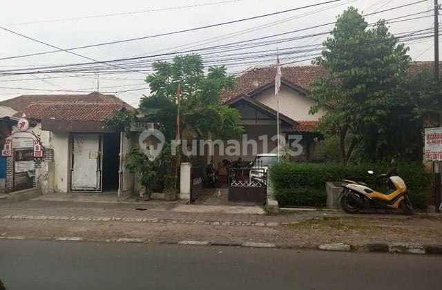 Rumah Hitung Tanah Pusat Kota Sayap Riau Bandung