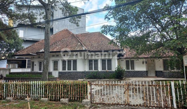 Rumah Kolonial Bukan Haritage Pusat Kota Bandung
