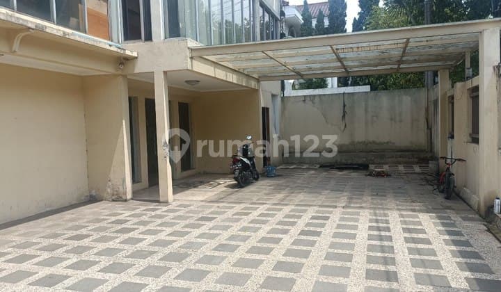 Gedung Main Road Cocok Untuk Kosan/Kantor Dekat Hotel Zodiak
