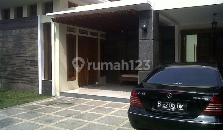 Rumah Siap Huni Main Road Gandapura Sayap Riau Bandung Wetan