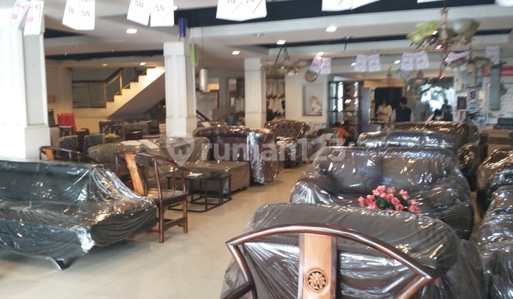 Dijual Ruko Srategis Usaha Furnitur Jakarta Pusat