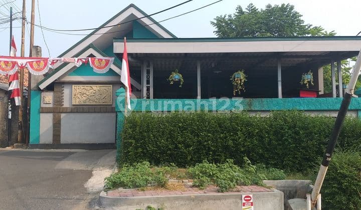 Dijual Rumah Siap Huni Dekat Kampus Mercubuana Jakarta Barat