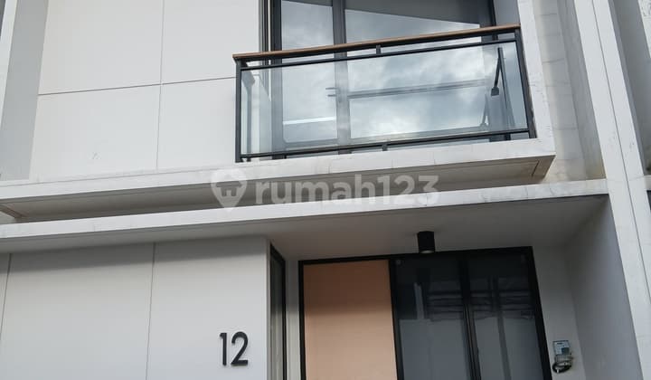 Disewakan Rumah Teman.harga Bersahabat Cgp12 Karawaci Barat Tangerang