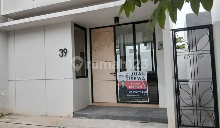 Disewakan Rumah Teman Hoek Badan C12p39 Karawaci Barat Tangerang