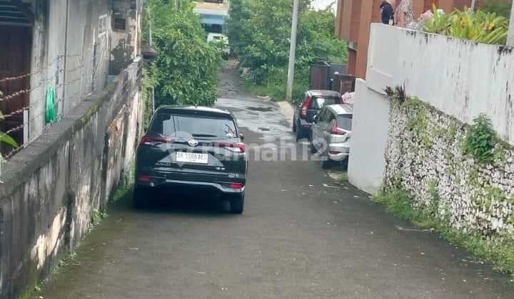 Sell Land with Bonus House in Sanur Near the Beach