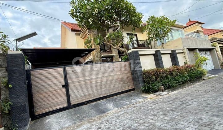 Villa Tropical 4 Kamar Dekat Sanur
