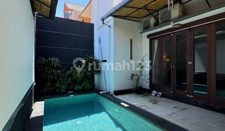 Semi Villa House 2+1 Bedrooms Strategic Location in Renon