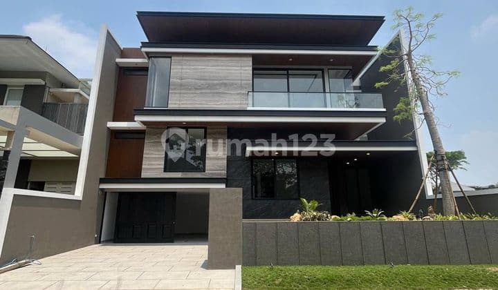 Rumah 2 Lantai Baru di Citraland Minimalis Siap Huni