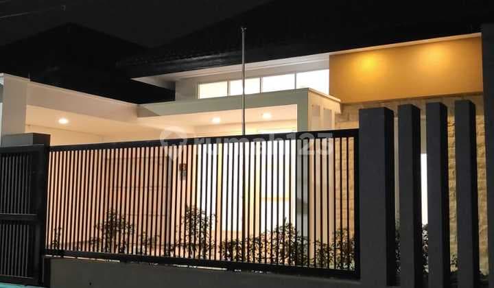 Nice 2-Story Minimalist House in Central Ngagel Jaya Ready to Occupy