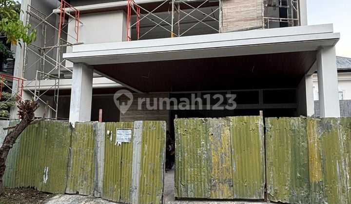 Rumah 2 Lantai Baru Minimalis di Pakuwon City San Antonio Rumah 2 Lantai Baru Minimalis di Pakuwon City San Antonio