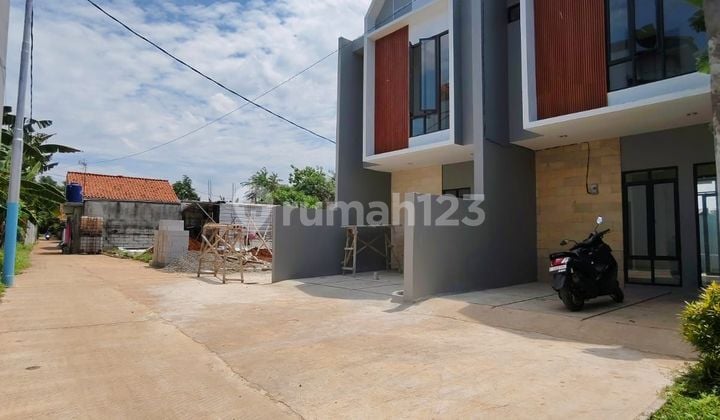 Rumah Minimalis Modern Strategis Dan Bebas Banjir