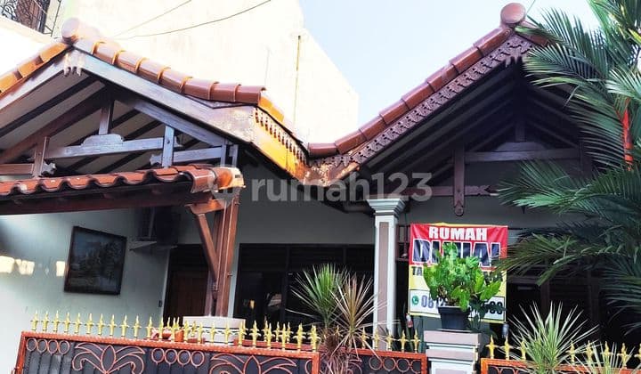 Ready-to-Live House Near Bekasi KRL Station, Comfortable & Flood-Free