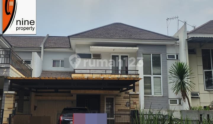 NICE HOUSE NEGOTIABLE PRICE BOULEVARD KOTA WISATA