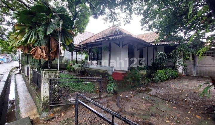 Rumah Lama Sayap Lengkong Dekat Kampus Cocok Bangun Kost
