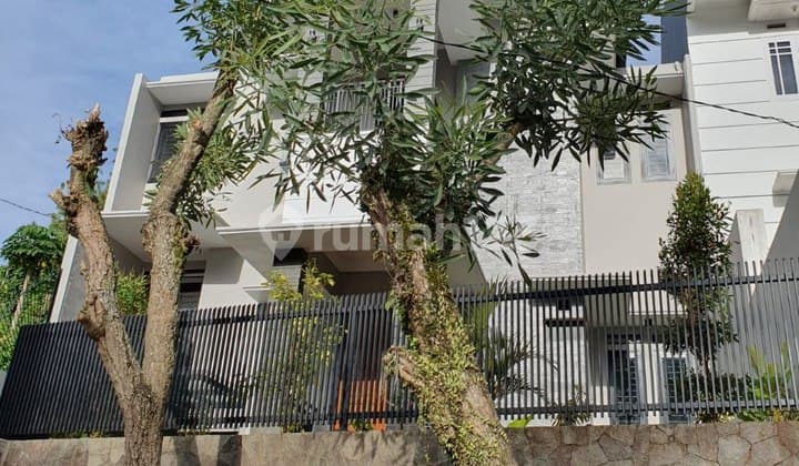 Best Price Ready-to-Occupy Nice House in Setiabudi, North Bandung