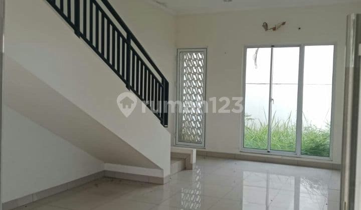 Rumah Cantik Cluster Amanda Summarecon Bandung Siap Huni