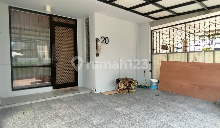 For Rent House in Lippo Cikarang Area Fully Furnished