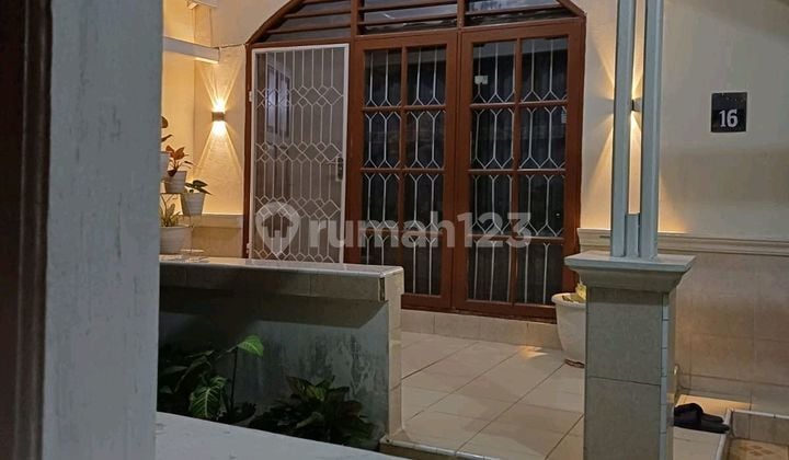 Disewakan Rumah Type 1 Lantai Semi Full Furnis Wilayah Lippo